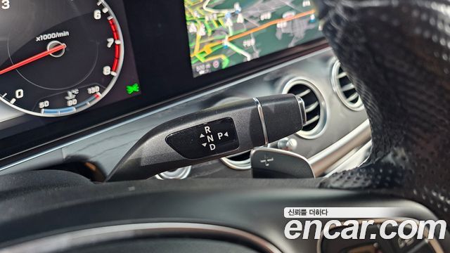 Mercedes-Benz E-Class (W213) E300 4MATIC Avnatgarde 2017 — фото 9