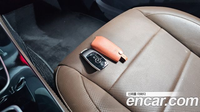 Mercedes-Benz E-Class (W213) E300 4MATIC Avnatgarde 2017 — фото 15