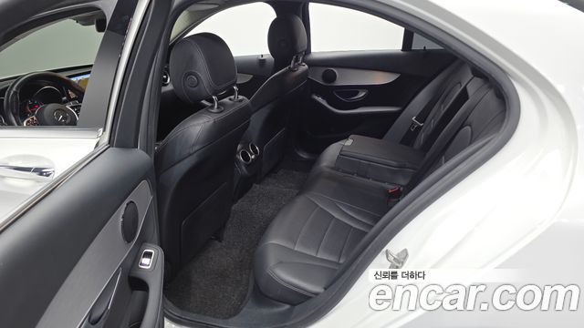 Mercedes-Benz C-Class (W205) C220 d 4MATIC 2020 — фото 12