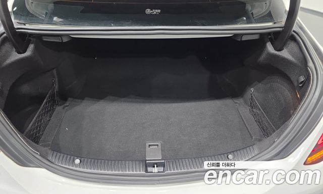 Mercedes-Benz C-Class (W205) C220 d 4MATIC 2020 — фото 16