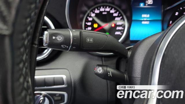 Mercedes-Benz C-Class (W205) C220 d 4MATIC 2020 — фото 20