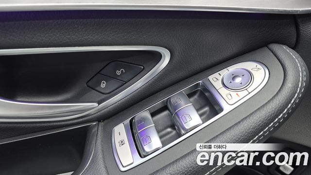 Mercedes-Benz C-Class (W205) C220 d 4MATIC 2020 — фото 27