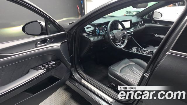 Kia K5 Hybrid (III) Signature 2023 — фото 10