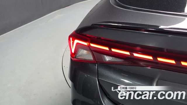 Kia K5 Hybrid (III) Signature 2023 — фото 23