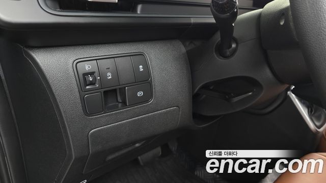 Hyundai Staria Tourer 11-Seater Smart 2023 — фото 19