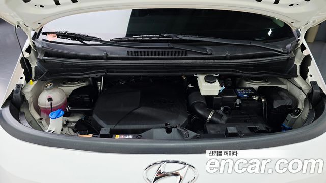 Hyundai Staria Cargo 3-Seater Smart 2022 — фото 6