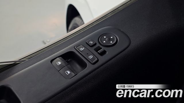 Hyundai Staria Cargo 3-Seater Smart 2022 — фото 15