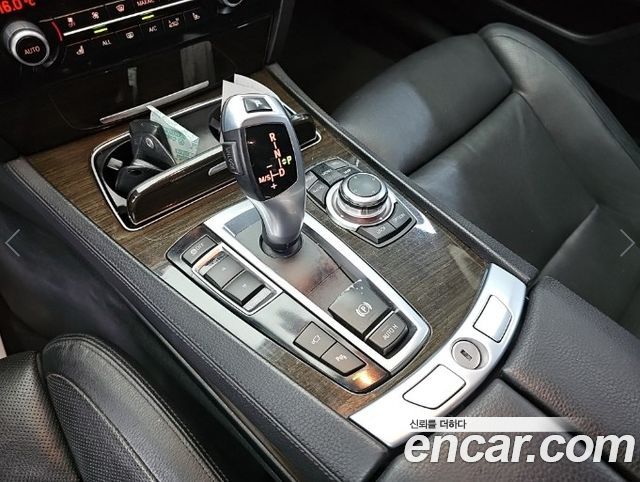 BMW 7 Series (F01) 740Li 2013 — фото 8