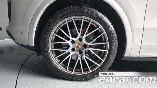 Porsche Cayenne (PO536) 3.0 COUPE PLATINUM EDITION 2023 — фото 5