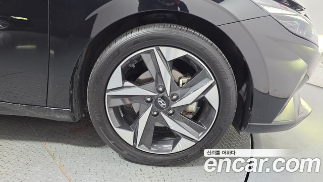 Hyundai Avante (CN7) 1.6 Inspiration 2021 — фото 21