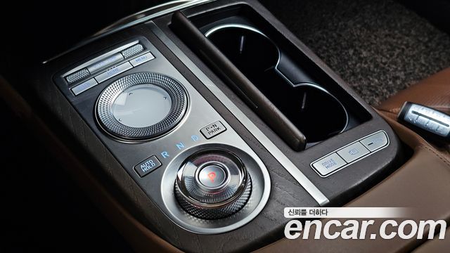 Genesis G80 (RG3) Gasoline 2.5 Turbo AWD 2022 — фото 9