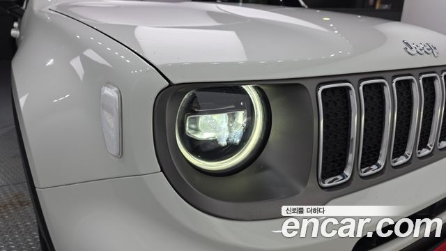 Jeep Renegade 2.4 Limited 2021 — фото 22