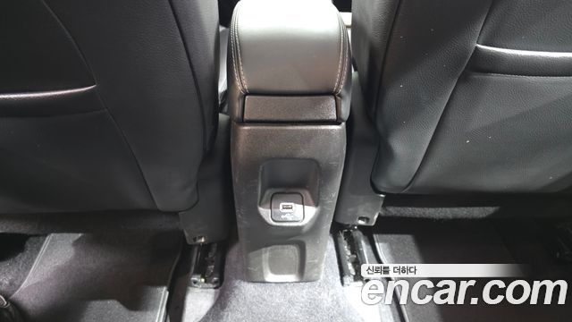 Jeep Renegade 2.4 Limited 2021 — фото 29