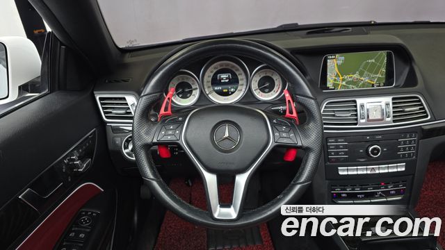 Mercedes-Benz E-Class (W212) E200 Cabriolet 2016 — фото 13