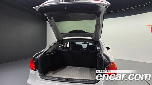 BMW 3 Series GT (F34) GT 320d 2014 — фото 32