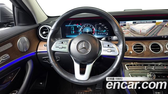 Mercedes-Benz E-Class (W213) E300 4MATIC Exclusive 2019 — фото 13