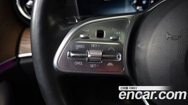 Mercedes-Benz E-Class (W213) E300 4MATIC Exclusive 2019 — фото 15