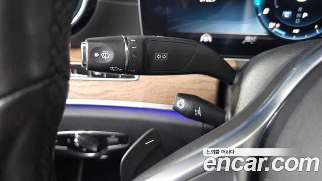 Mercedes-Benz E-Class (W213) E300 4MATIC Exclusive 2019 — фото 28