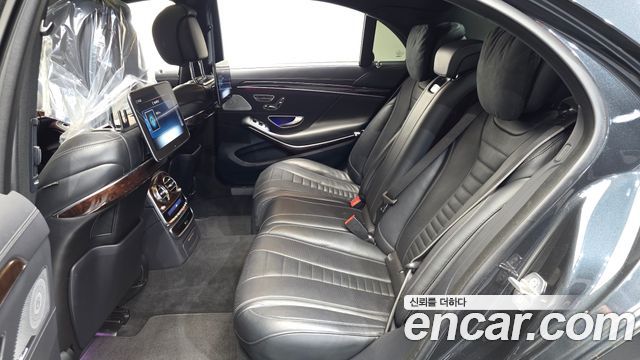 Mercedes-Benz S-Class (W222) S560L 4MATIC 2019 — фото 11