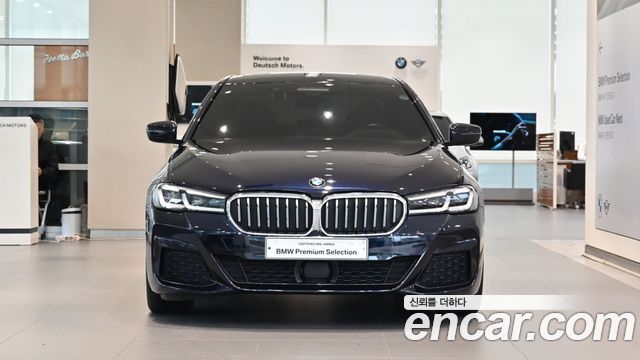 BMW 5 Series (G30) 520i M Sport 2022 — фото 2