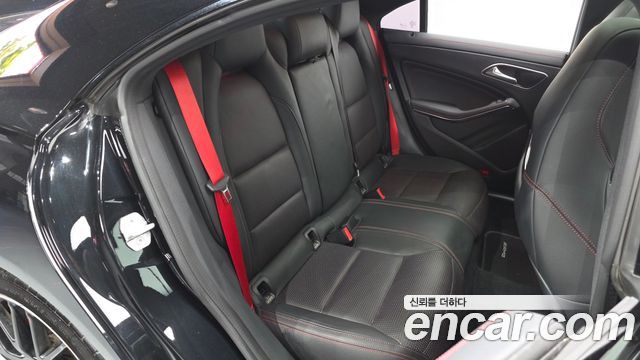 Mercedes-Benz CLA-Class (C117) CLA45 AMG 4MATIC 2018 — фото 12