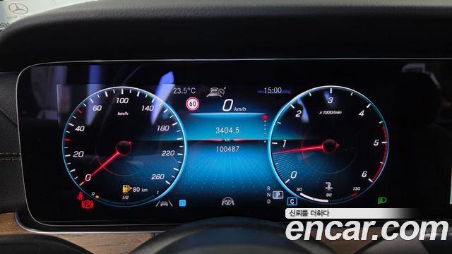 Mercedes-Benz E-Class (W213) E220d 4MATIC Exclusive 2021 — фото 8