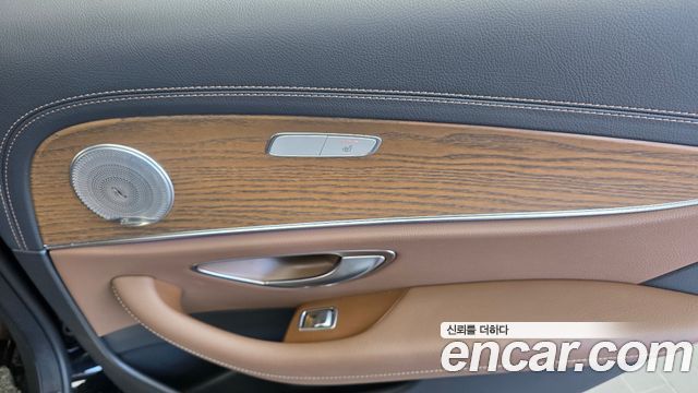 Mercedes-Benz E-Class (W213) E220d 4MATIC Exclusive 2021 — фото 18