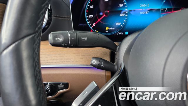 Mercedes-Benz E-Class (W213) E220d 4MATIC Exclusive 2021 — фото 29