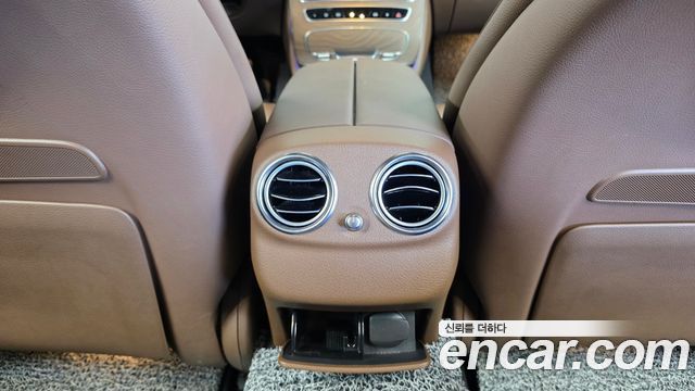 Mercedes-Benz E-Class (W213) E220d 4MATIC Exclusive 2021 — фото 31