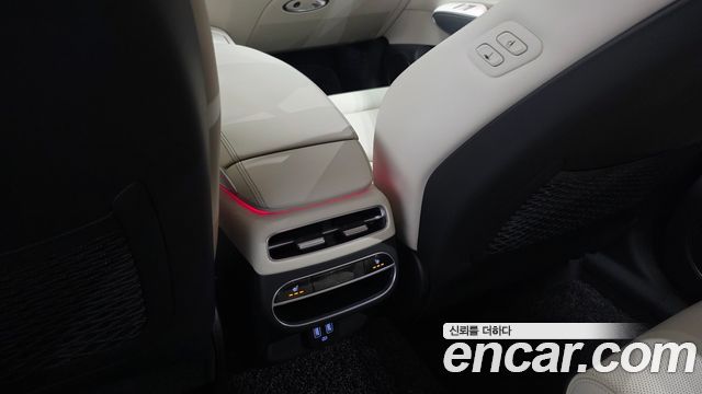Genesis GV70 2.5T Gasoline AWD 2023 — фото 19