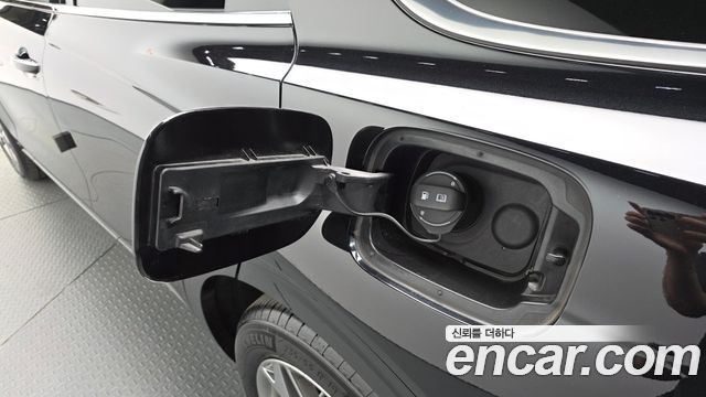 Genesis GV70 2.5T Gasoline AWD 2023 — фото 31