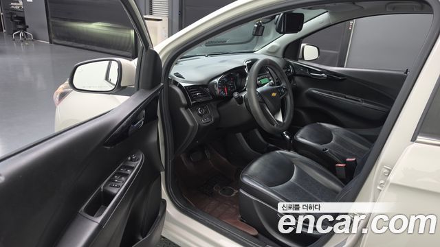Chevrolet Next Spark LTZ 2017 — фото 10