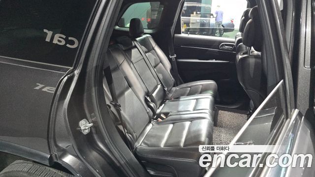 Jeep Grand Cherokee 3.6 Limited WK2 2019 — фото 11
