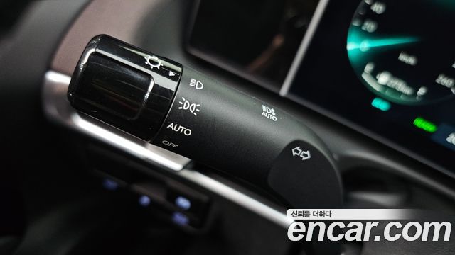 Hyundai Tucson Hybrid (NX4) HEV 1.6 2WD Inspiration 2024 — фото 19