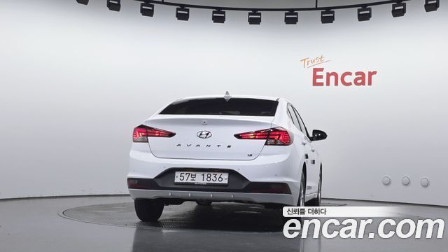 Hyundai Avante (AD) 1.6 Smart 2020 — фото 4