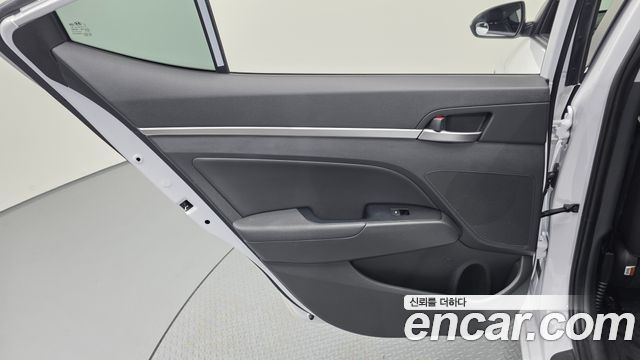 Hyundai Avante (AD) 1.6 Smart 2020 — фото 31