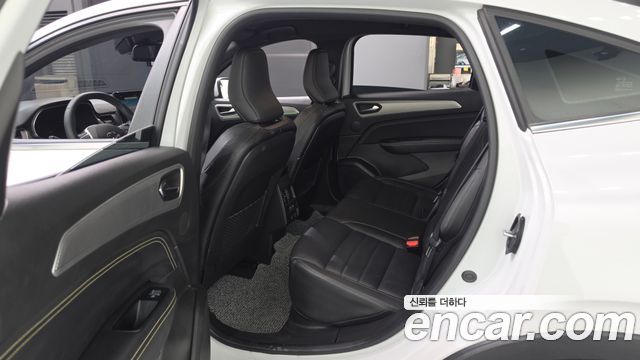 Renault Korea XM3 1.3 TCe RE Inspire 2024 — фото 11