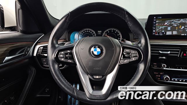 BMW 5 Series (G30) 530i M Sport Package Plus 2018 — фото 13