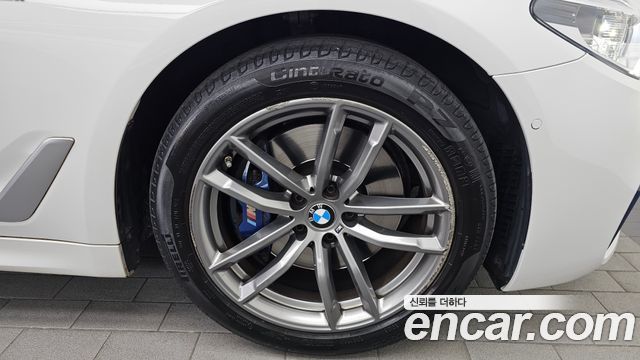 BMW 5 Series (G30) 530i M Sport Package Plus 2018 — фото 21