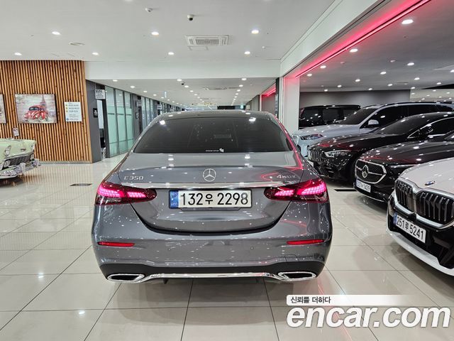 Mercedes-Benz E-Class (W213) E350 4MATIC AMG Line 2022 — фото 4