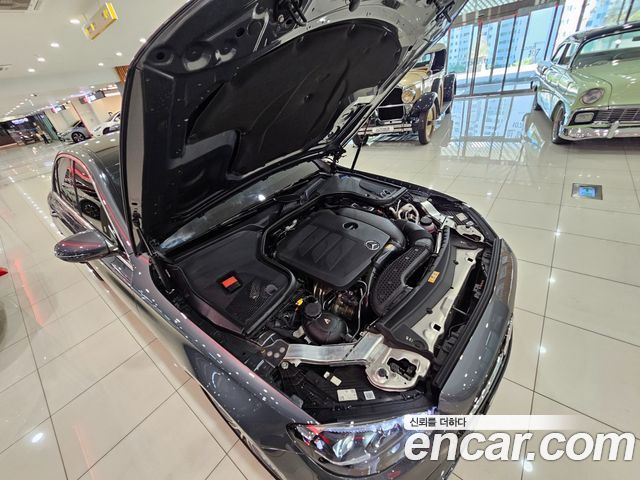 Mercedes-Benz E-Class (W213) E350 4MATIC AMG Line 2022 — фото 6