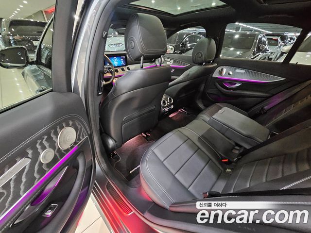 Mercedes-Benz E-Class (W213) E350 4MATIC AMG Line 2022 — фото 16