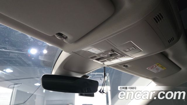 Volkswagen Tiguan Allspace 2.0 TSI Prestige 2023 — фото 33