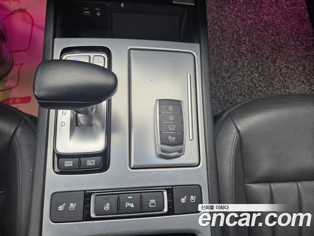 Genesis G80 3.3 GDI Luxury 2018 — фото 17