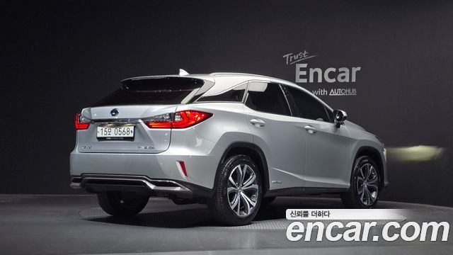 Lexus RX450h (IV) Executive 2016 — фото 2