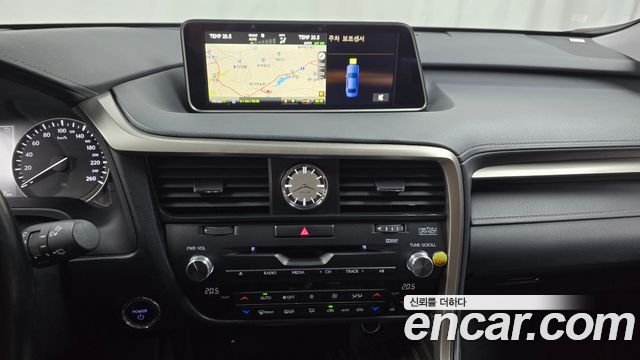 Lexus RX450h (IV) Executive 2016 — фото 13