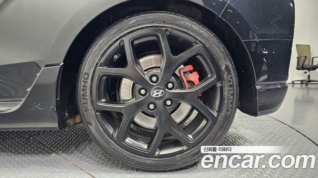 Hyundai Veloster (JS) 2.0 N 2021 — фото 21