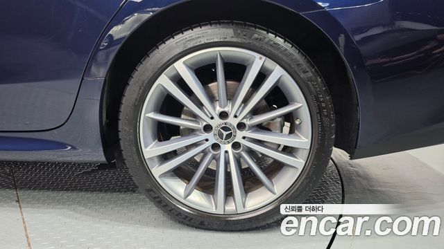 Mercedes-Benz CLS-Class (C257) CLS400d 4MATIC 2019 — фото 27