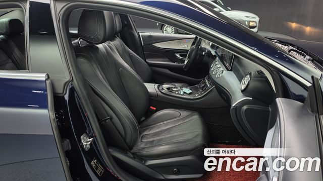 Mercedes-Benz CLS-Class (C257) CLS400d 4MATIC 2019 — фото 32