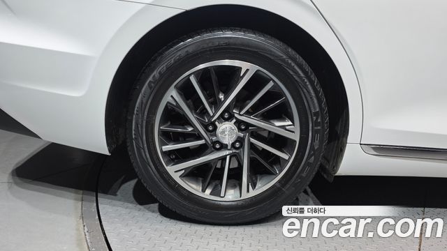 Hyundai Grandeur (IG) 2.5 Premium Choice 2020 — фото 5